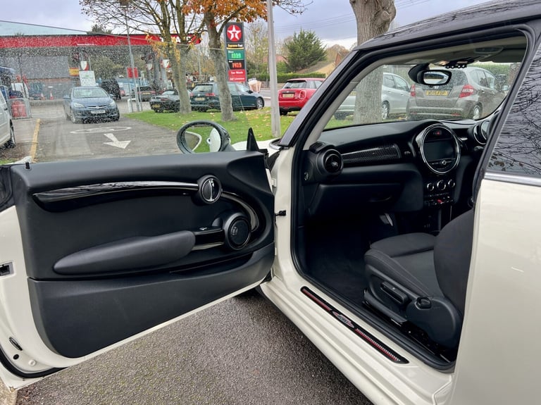 MINI HATCH 2.0 Cooper S 3-Door Hatch 2018