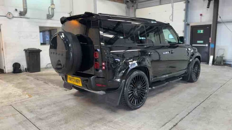2024 Land Rover Defender 110 3.0 D300 MHEV X-Dynamic SE SUV 5dr Diesel Auto 4WD Euro 6 (s/s) (300...
