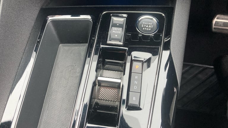 2024 Peugeot 3008 1.6 Hybrid 225 GT 5dr e-EAT8 Estate Estate Hybrid Automatic