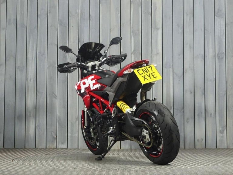 2017 17 DUCATI HYPERMOTARD 939