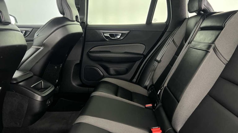 2021 Volvo V60 2.0 B3P R DESIGN 5dr Auto Estate Petrol Automatic