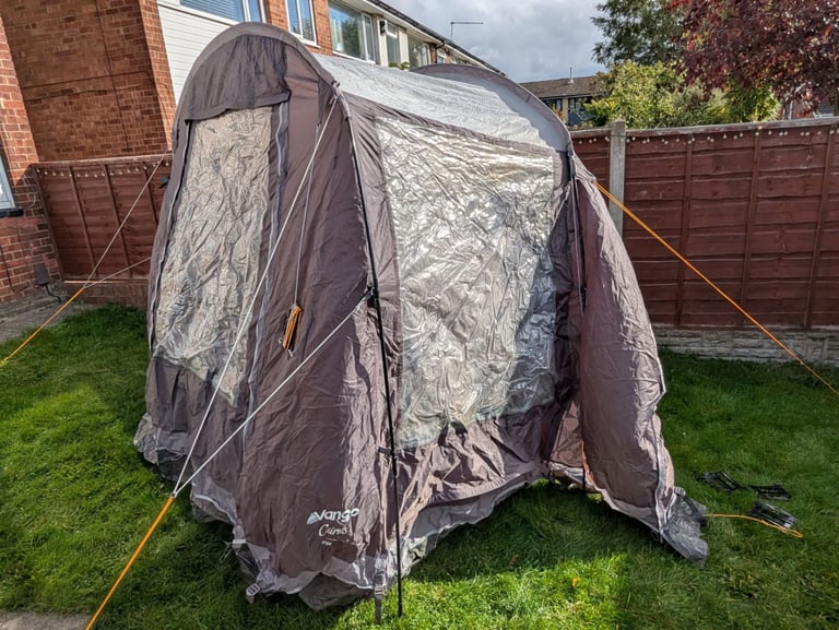 Cairns low vehicle awning + accessories.