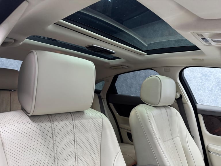 2014 Jaguar XJ 3.0d V6 Premium Luxury Auto Euro 5 (s/s) 4dr SALOON Diesel Automatic