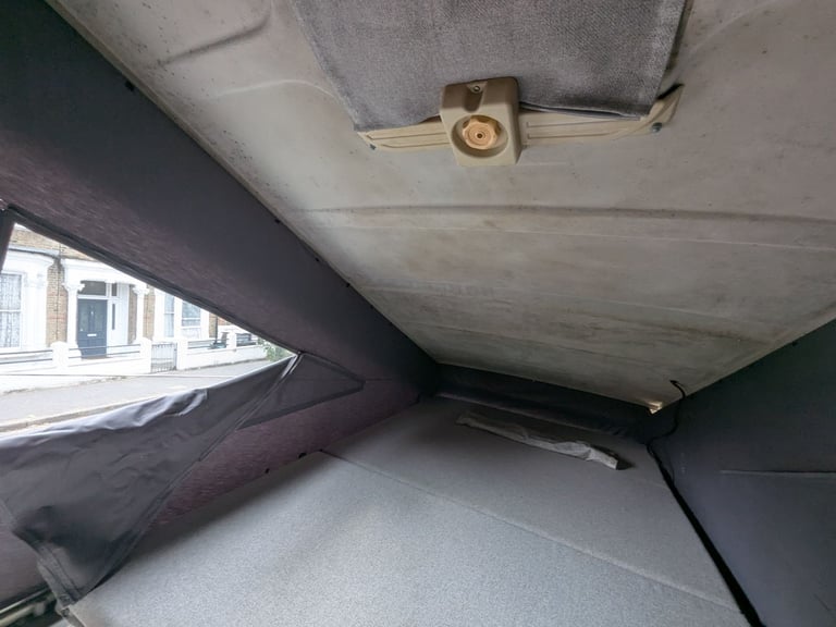 VW T25 Campervan – Great Condition!