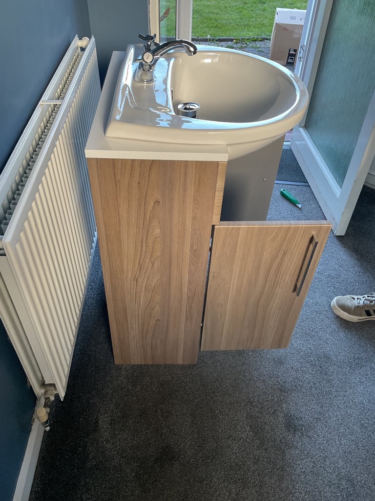 Dark Elm &white 600mm slimline vanity with semi recessed basin, mixer & waste