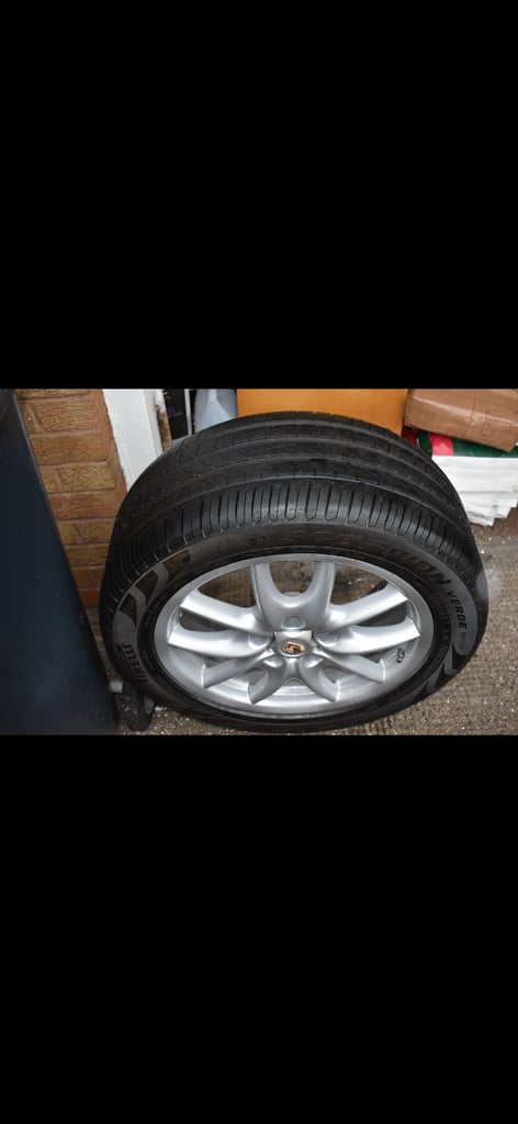 image for Porsche cayenne alloys x 4