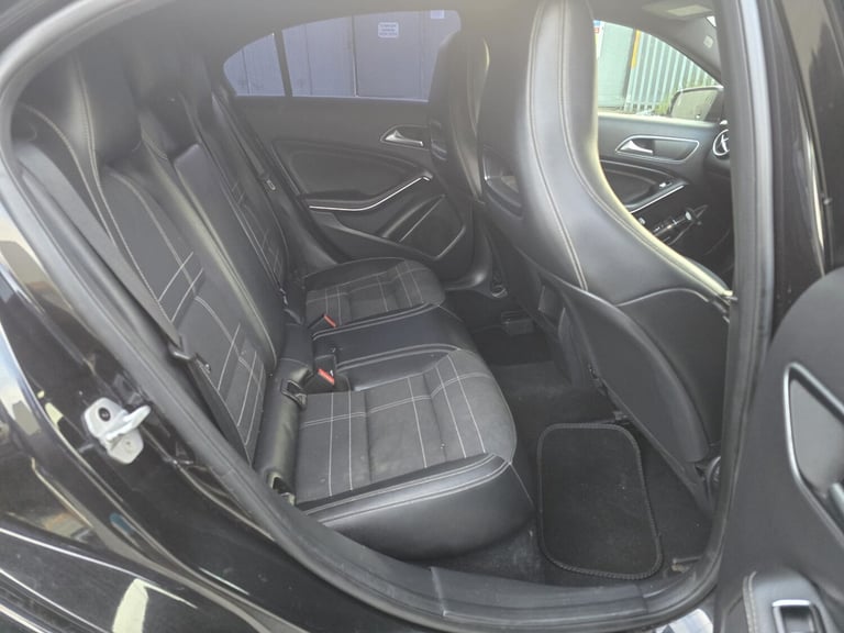 2014 Mercedes-Benz A-Class A180 [1.5] CDI Sport 5dr Auto HATCHBACK Diesel Automatic