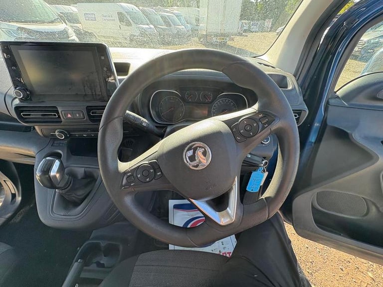 2020 Vauxhall Combo Life 1.5 Turbo D Energy XL 5dr [7 seat] MPV DIESEL Manual