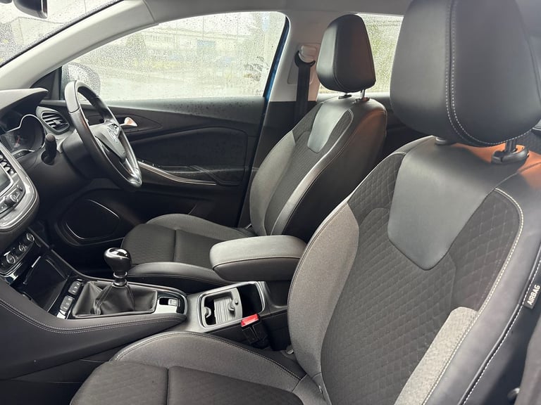2019 Vauxhall Grandland X 1.2 Turbo Sport Nav 5dr Hatchback Manual