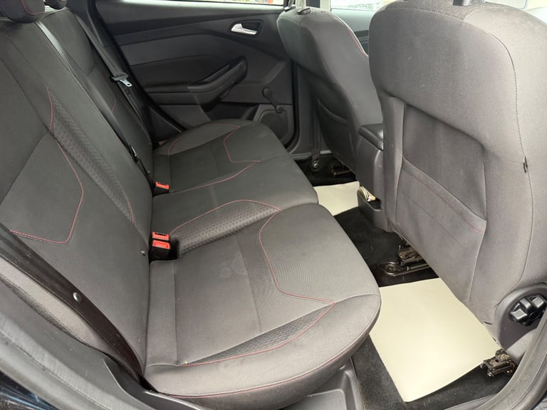 2015 Ford focus Zetec S Facelift Model 1.5 petrol 6 speed manual mot for 1 year