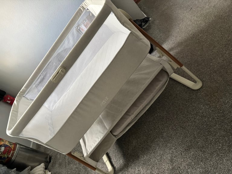 Mamas & Papas Bedside Crib