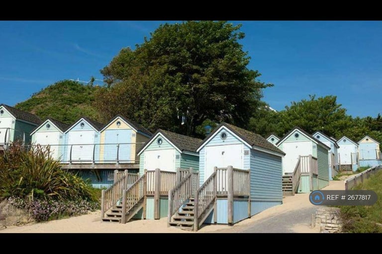 2 bedroom flat in Burnaby Road, Bournemouth, BH4 (2 bed) (#2677817)