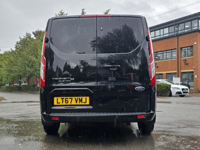 2017 Ford Transit Custom 2.0 TDCi 290 Limited Panel Van 5dr Diesel Manual L1 H2 (157 g/km, 168 bh...
