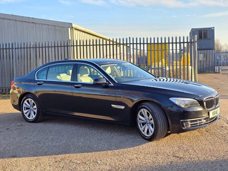 2013 BMW 7 Series 4.4 750Li V8 SE Auto Euro 5 (s/s) 4dr Saloon Petrol Automatic