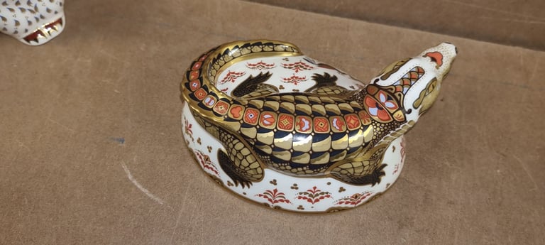 Royal Crown Derby Crocodile Paperweight