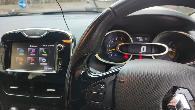 Renault Clio media nav, 1.5 diesel, low mileage 75472