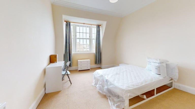 5 bedroom flat in Broad Street, Fraserburgh, Aberdeenshire, AB43 9AU