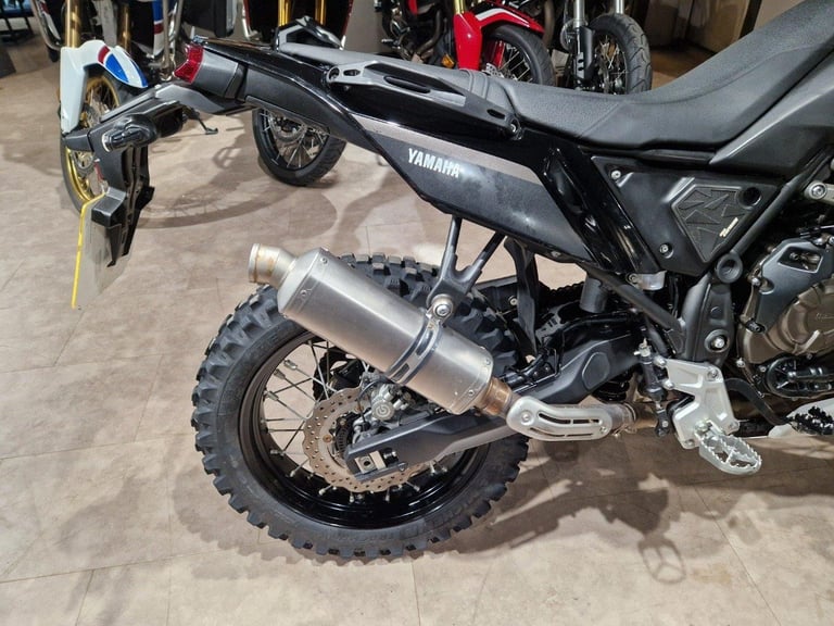 YAMAHA TENERE 700 WORLD RAID IN BLACK