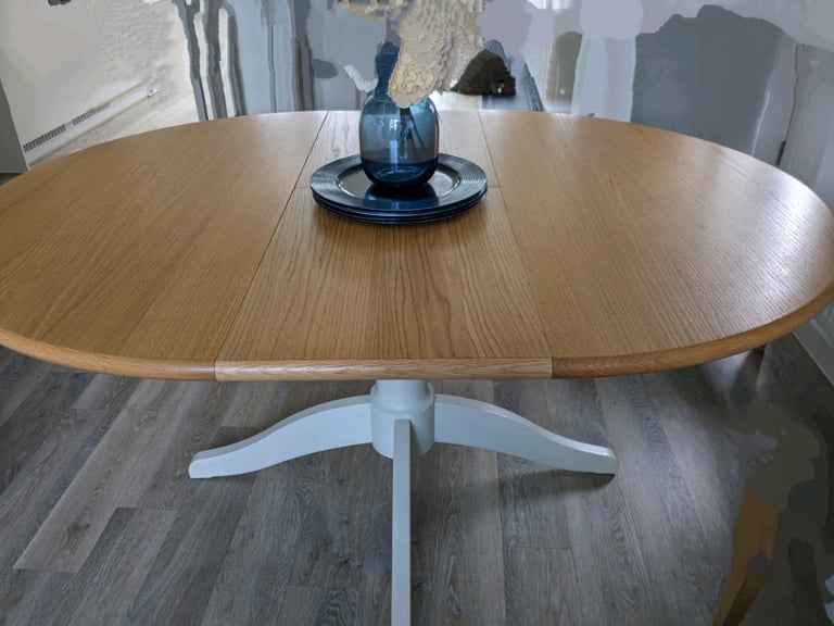 Marks & Spencer "Padstow" extending Dining Table | in Fair Oak, Hampshire |  Gumtree