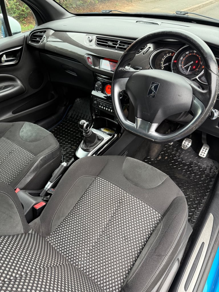 2011 Citroen DS3 1.6 PETROL  97k MILES * years mot passed*