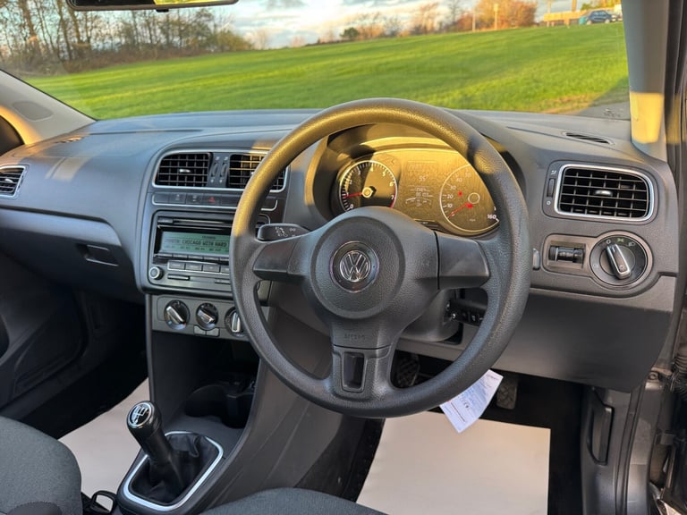 2011 Volkswagen Polo 1.2 60 SE 5dr HATCHBACK Petrol Manual