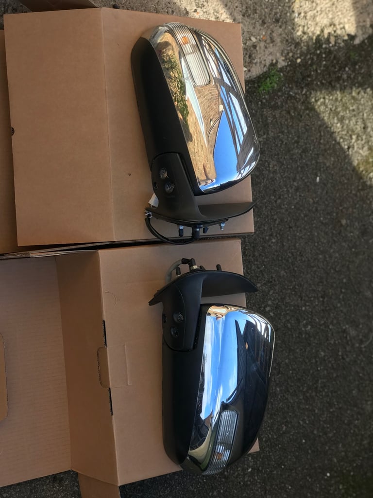 Toyota Hilux Mirrors Left and Right 2012 Mk 7