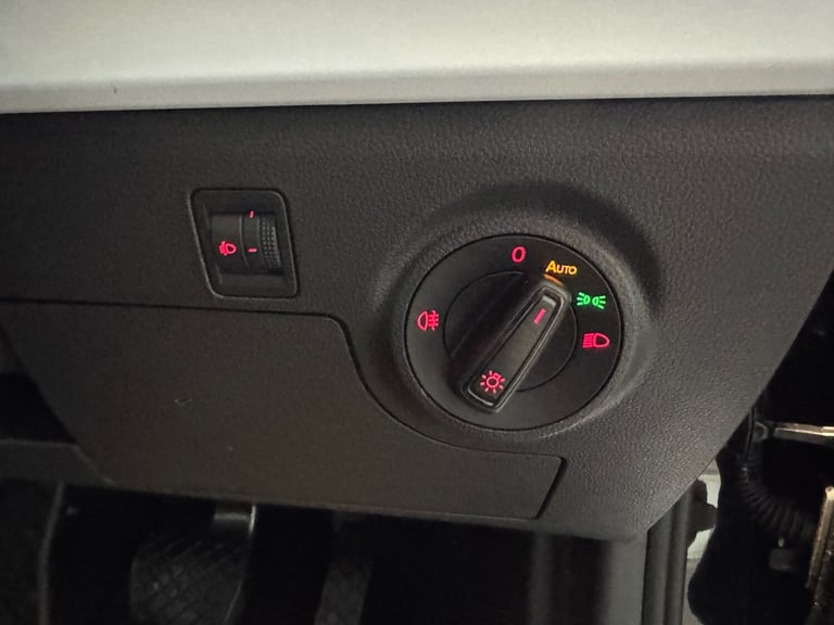 2025 SEAT Arona 1.0 TSI 115 SE Technology 5dr DSG Hatchback Petrol Automatic