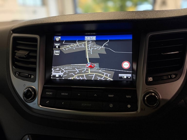 2016 Hyundai TUCSON 2.0 CRDi Premium SE SUV 5dr Diesel Manual 4WD Euro 6 (136 ps) SUV Diesel Manual