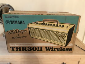 Yamaha THR30II Wireless Guitar Amp, Yamaha Carry Case & Line 6 G10 Wireless Transmitter