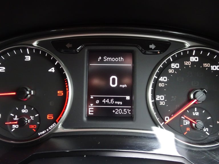 1.6 TDI Black Edition Nav 5dr *SATNAV +CRUISE +PRIVACY +BT +LOW MILES!*