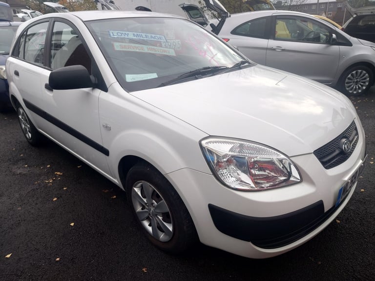 2009 Kia Rio 1.4 5dr HATCHBACK Petrol Manual