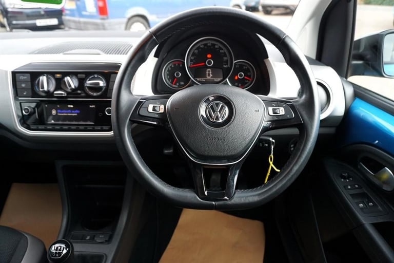 Volkswagen Up HIGH UP TSI BLUEMOTION TECHNOLOGY