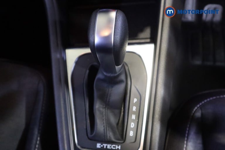 2022 Renault Captur 1.6 E-TECH Hybrid 145 Iconic Edition 5dr Auto SUV Hybrid Automatic
