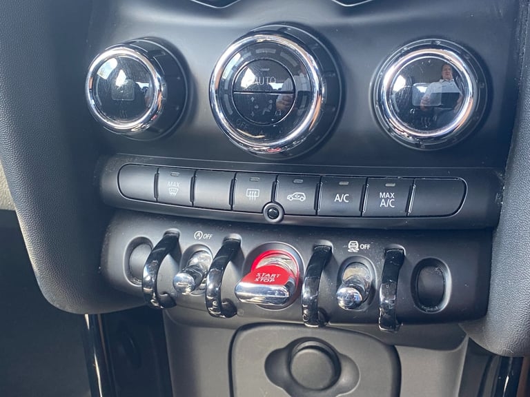 2017 MINI Hatch 1.5 Cooper 5dr - Pepper Pack &amp; Parking Sensors &amp; Full Mini History HATCHB...