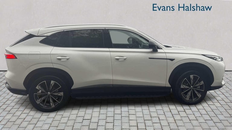  MG MG HS 1.5 T-GDI PHEV Trophy 5dr Auto Hatchback Plug-In Hy Automatic