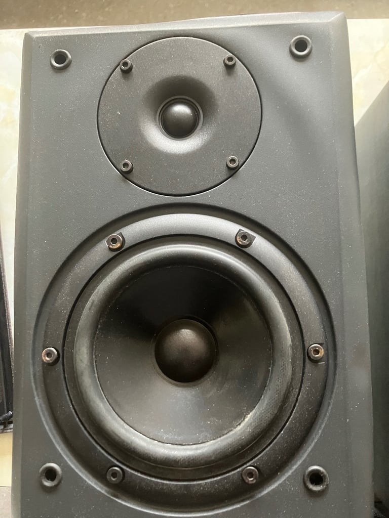 JPW ML 510 2 Way Bookshelf Loudspeakers