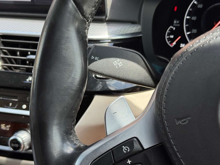 2018 BMW 5 Series 520d xDrive M Sport 5dr Auto ESTATE DIESEL Automatic