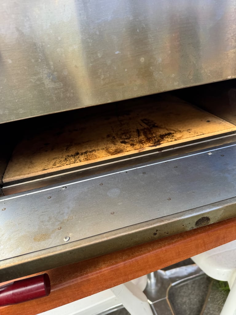 Pizza machine for business 