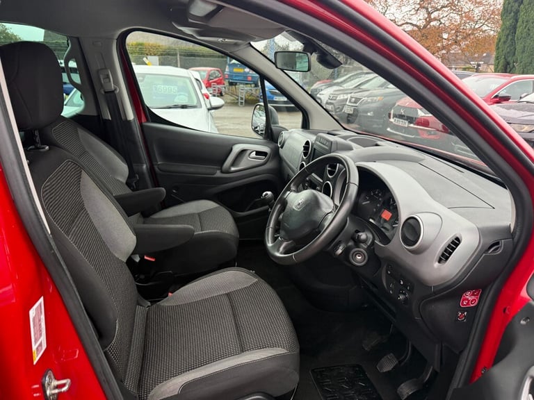 2018 Peugeot Partner Tepee 1.2 PureTech 110 Outdoor 5dr MPV PETROL Manual