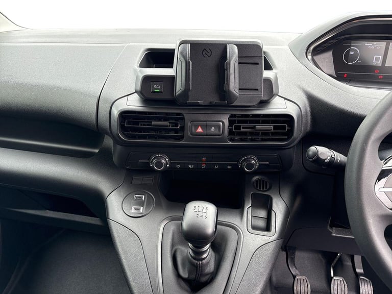 2025 Peugeot Partner 1.5 BlueHDi 100 Professional Van Van Diesel Manual