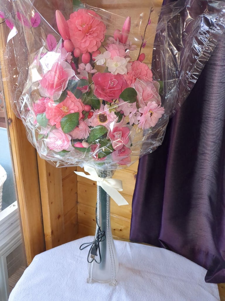 image for Artificial flowers (light up)