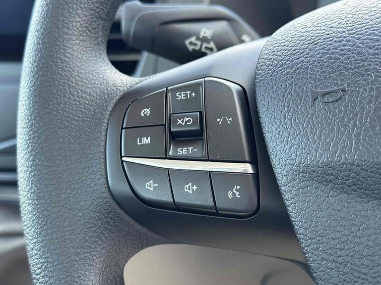  Ford Transit TDCI 130ps 350 DRW L4 Lwb 4.2 Metre Dropside with 12 Screen, A/C, Twin Rea Dropside...