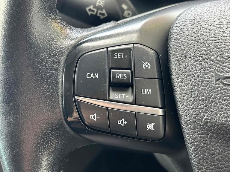 2022 Ford Transit Custom 320 Limited Lr Dciv P/V 2.0 Panel Van Automatic Diesel 2.0 Crew Van Auto...