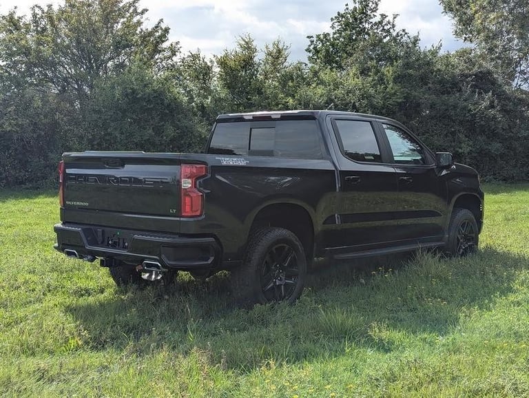 Chevrolet Silverado 6.2 Trailboss Pick Up 