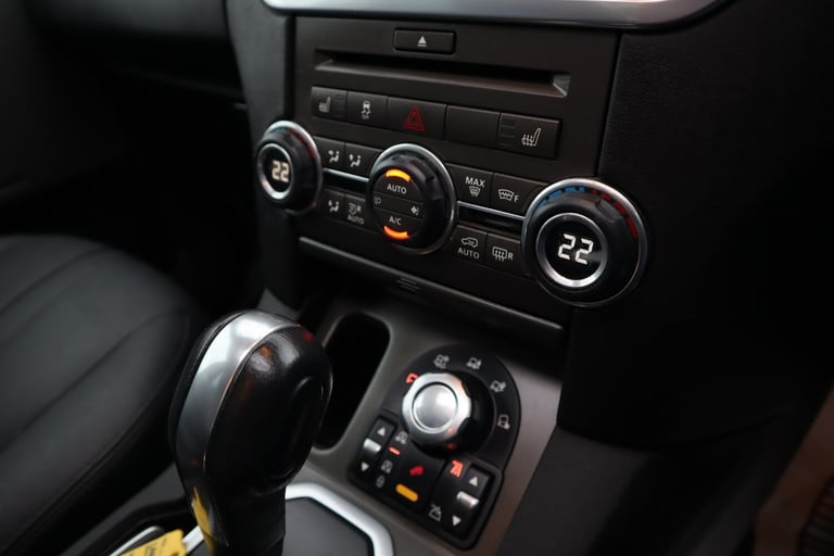 2010 Land Rover Discovery 4 5.0 V8 SE COMMANDSHIFT AUTO 4WD 5DR  4X4 Petrol Automatic