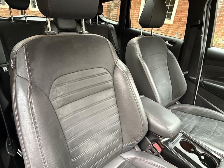 2018 Ford Kuga 1.5 TDCi ST-Line X 5dr 2WD HATCHBACK DIESEL Manual