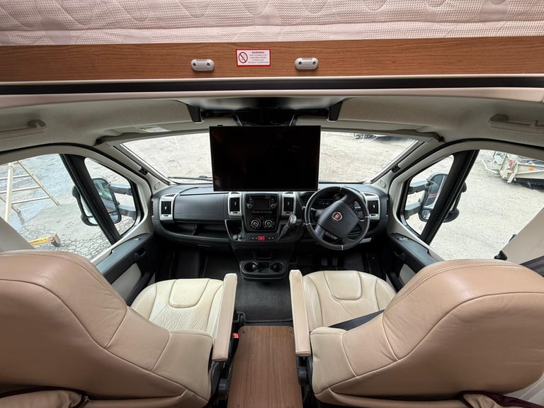 AUTOMATIC FIAT AUTO TRAIL FRONTIER CH-TA - 6 BERTH MOTORHOME