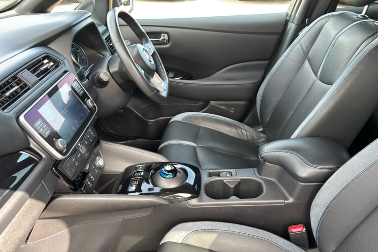  Nissan Leaf 40kwh Tekna Hatchback 5dr Electric Auto 150 Ps Electric