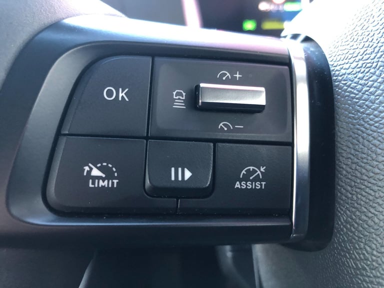 2021 Citroen e-C4 50kWh Shine Auto 5dr HATCHBACK Electric Automatic