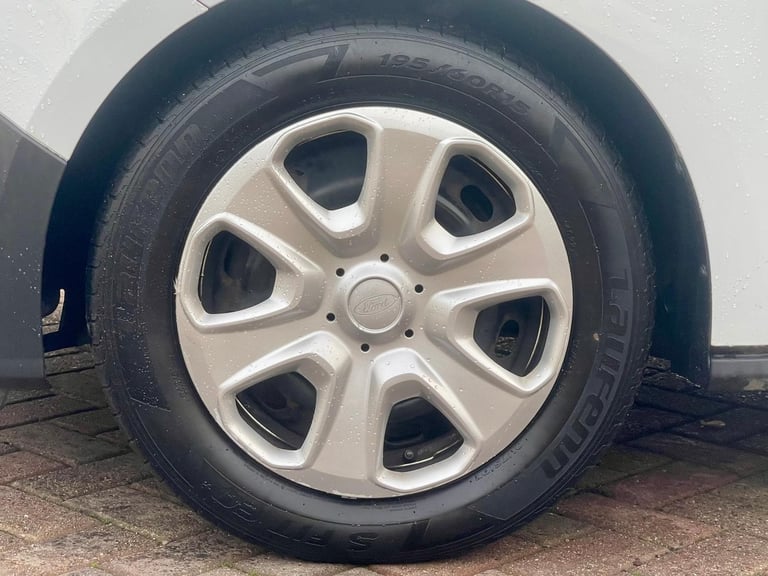 Ford Transit Courier 1.6 TDCI 95 TREND